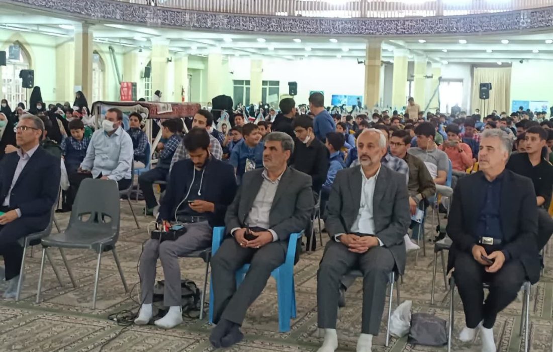 برگزاری یادواره شهدای دانش آموزشهرستان همدان