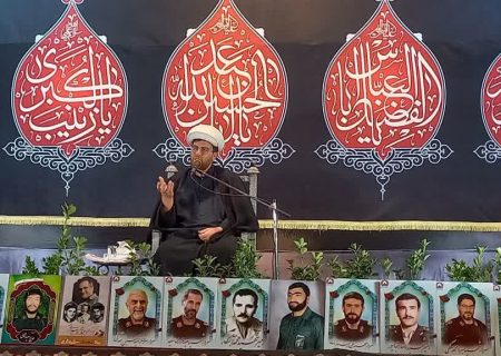 مراسم عزاداری امام زاده عبدالله همدان “هیات تابعین آل محمد” مزین به تصاویر شهدای استان