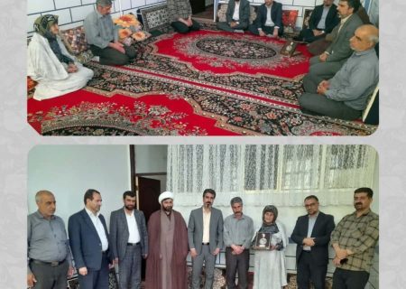 سرکشی و اهداء نشان سرو به خانواده معظم هنرمند شهید نوری برزوئی “شهرستان تویسرکان”