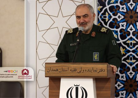 فرمانده سپاه انصارالحسین (ع) همدان: نیروهای مسلح ستون‌های انقلاب و مردم هستند